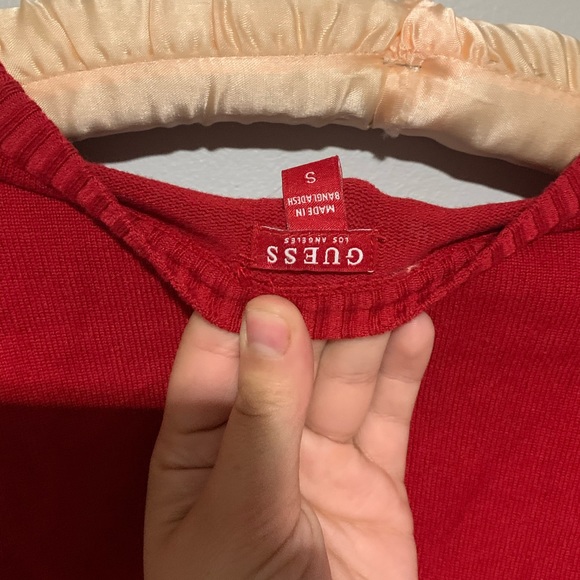 guess sweater - Picture 2 of 2